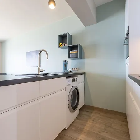 Modern With Frontal Sea-view Apartment Middelkerke