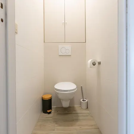 Apartament On The 5th Floor With Sea View *