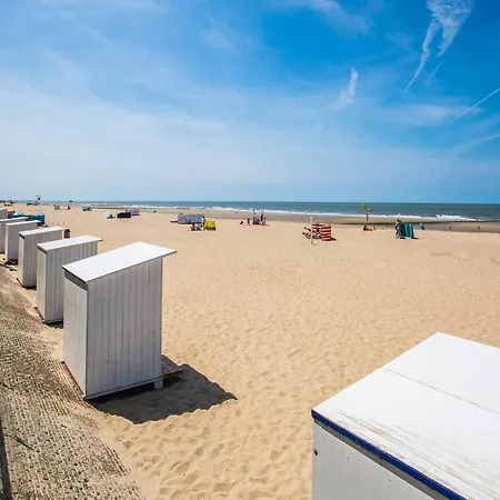 Modern With Frontal Sea-view *